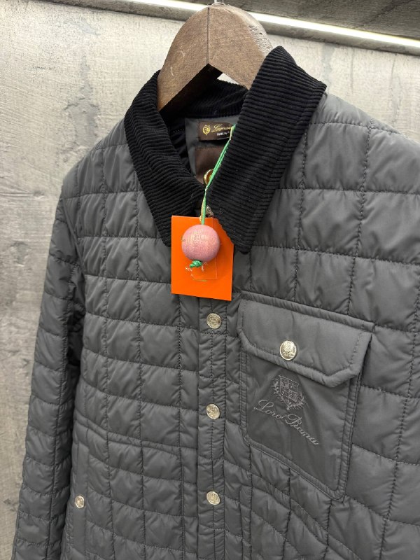 Apparel — TGpA68aAOrHZ view