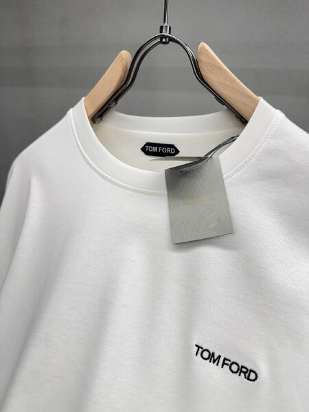 Apparel — TGpGHINk1IaE view 8
