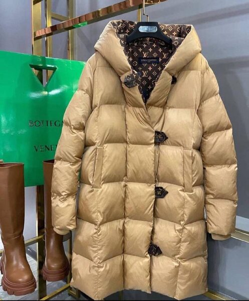 Apparel — TGpJVBFA2kmr view 5