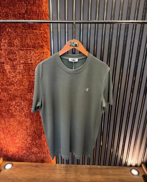 Apparel — TGpR0PgvTPxF view 2