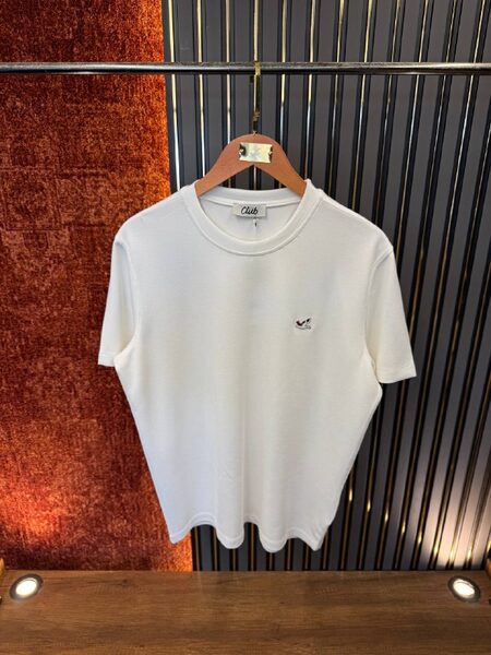 Apparel — TGpR0PgvTPxF view 4