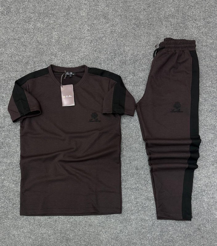 Apparel — TGpUEy4xkWlg view