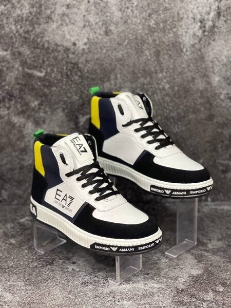 Men's Sneakers — TGpXmWKOHQUT view 2
