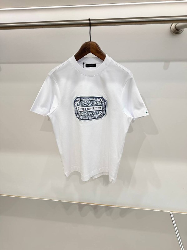 Apparel — TGpaQ-Wqb5Go