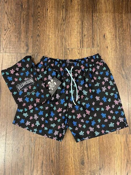 Apparel — TGplkvi15TsY