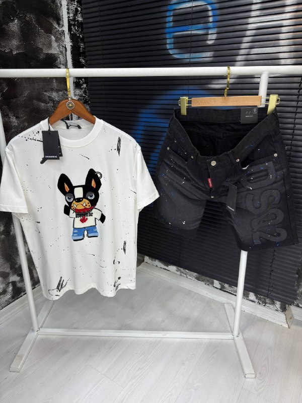 Apparel — TGpmnfvmwCO6