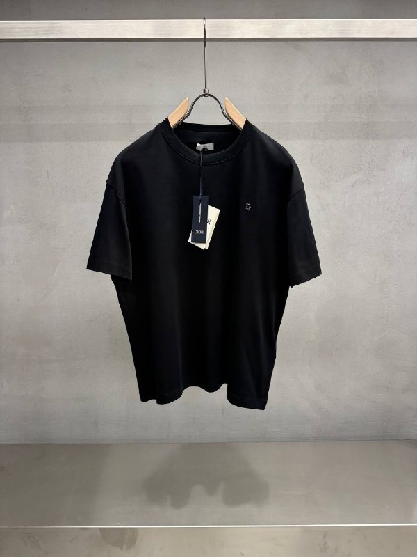 Apparel — TGpnl57JWSWK view