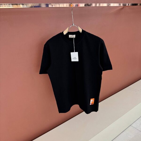 Apparel — TGpsATEDlVTX view 2