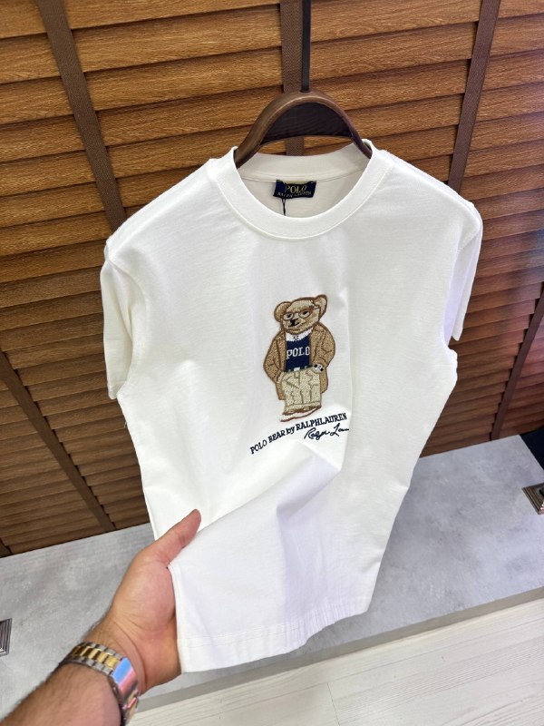 Apparel — TGpt6TJBTpmY