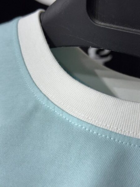 Apparel — TGptfLQKDyC5 view 7