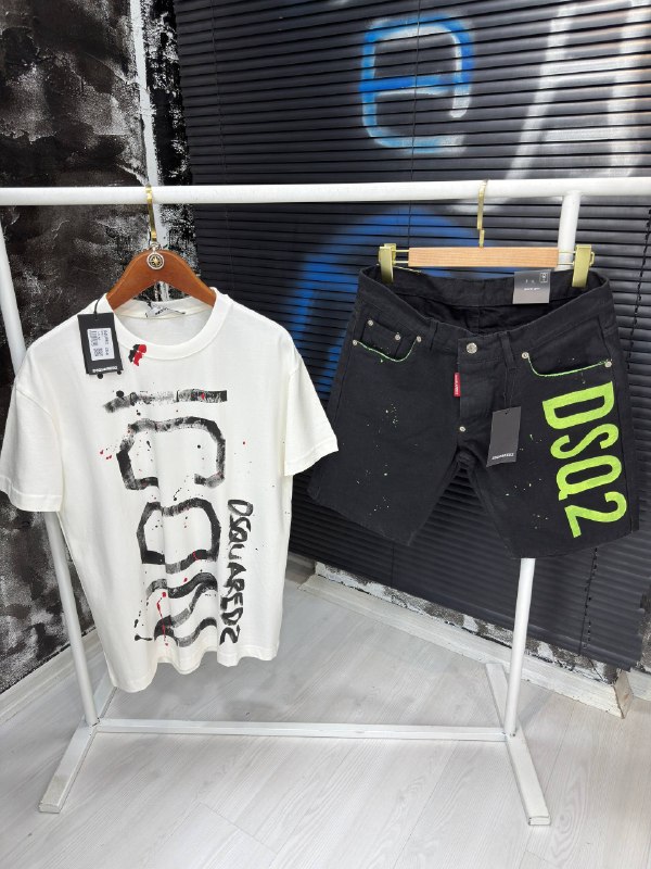 Apparel — TGpwRQ92VNIw