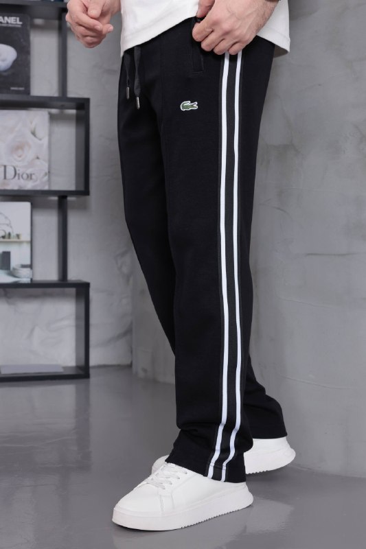 Apparel — TGq10i_dqpeu view