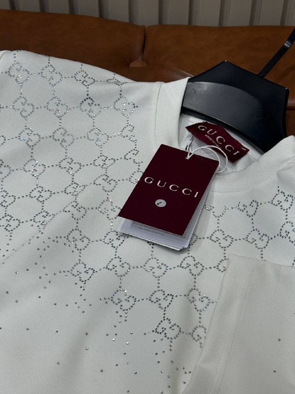 Apparel — TGq1IyRbHTqG view