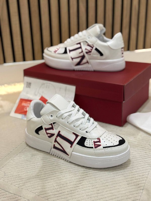 Men's Sneakers — TGq1v_QpyXbC