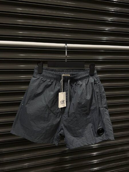 Apparel — TGq2O5LC8j2F view 3