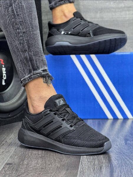 Men's Sneakers — TGq2kLIKLm8F view 3