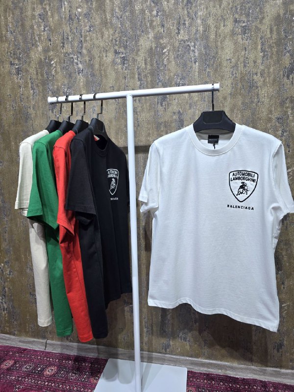 Apparel — TGq7ZthjKcDh