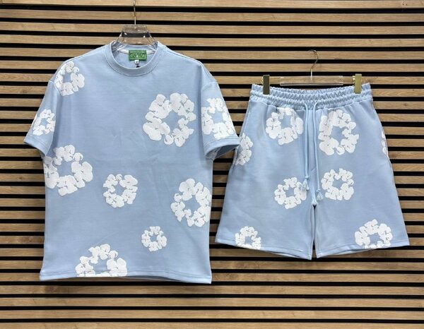 Apparel — TGq8MOo-wJUh view 5
