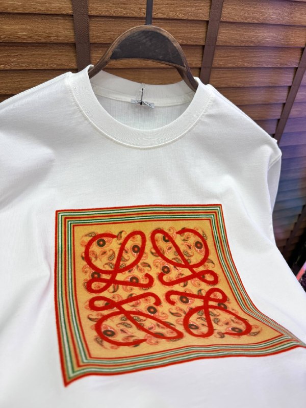 Apparel — TGqASeMH9qmd view