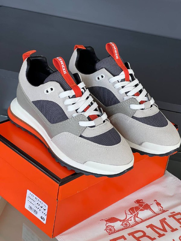 Men's Sneakers — TGqAcmTYDkJ3 view
