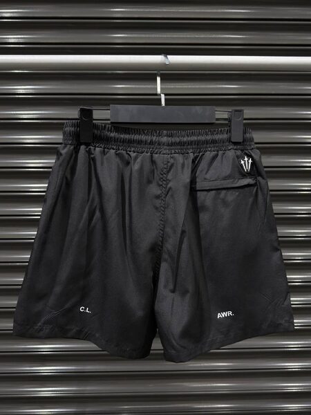 Apparel — TGqCZFH0zWHQ view 2