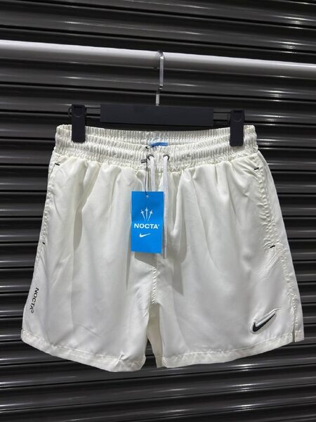 Apparel — TGqCZFH0zWHQ view 3