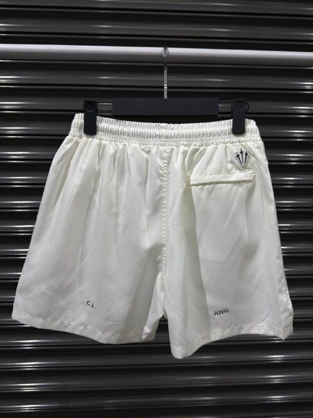 Apparel — TGqCZFH0zWHQ view 4