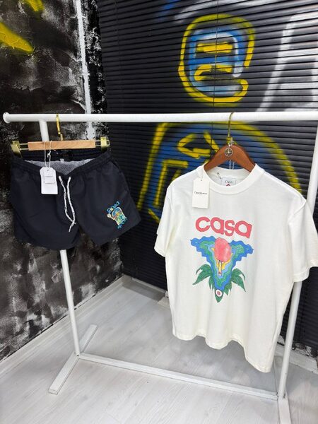 Apparel — TGqFT-yBFdwS view 3
