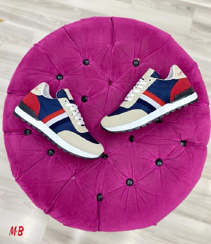 Men's Sneakers — TGqGiu9VHNwO