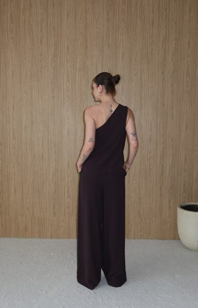 Apparel — TGqLtfL_kom3 view 6