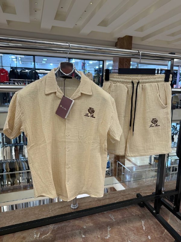 Apparel — TGqP7fjLALWo view