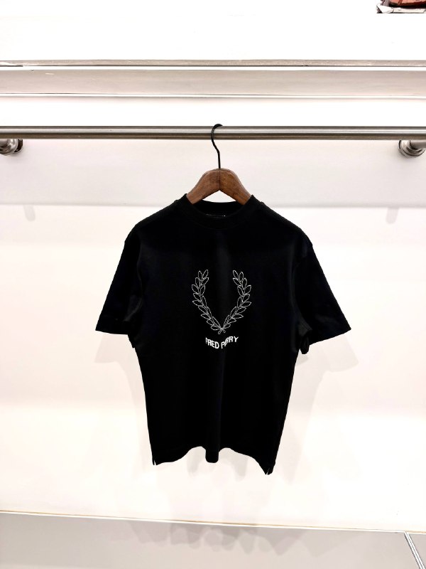Apparel — TGqQhzMgCx53 view