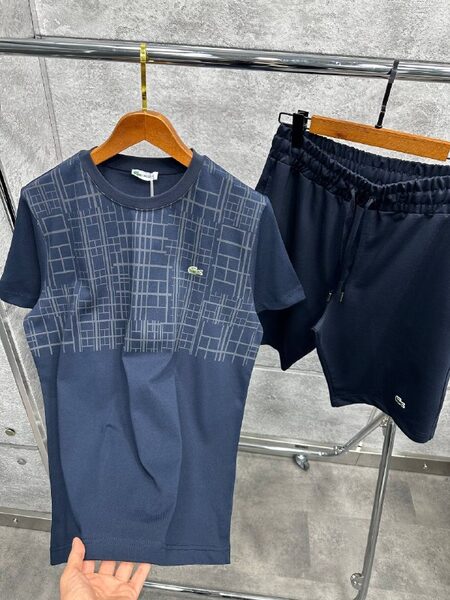 Apparel — TGqR0VlYZtaM view 2
