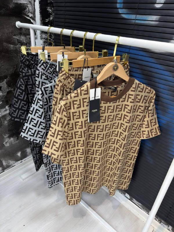 Apparel — TGqSSZ--_bzq