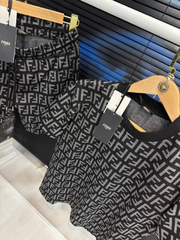 Apparel — TGqSSZ--_bzq view