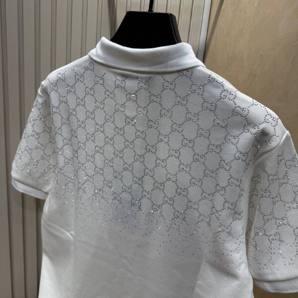 Apparel — TGqXo_AKRyaI view 3