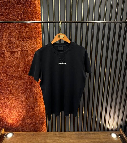 Apparel — TGq_6crCqNyi