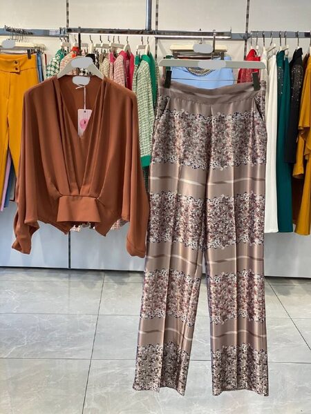 Apparel — TGqbf1azYZME view 4
