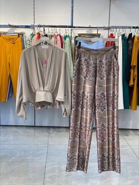 Apparel — TGqbf1azYZME view 5