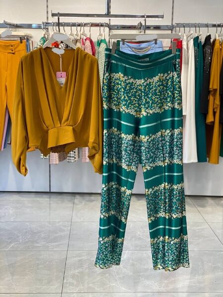 Apparel — TGqbf1azYZME view 6