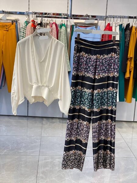 Apparel — TGqbf1azYZME view 7