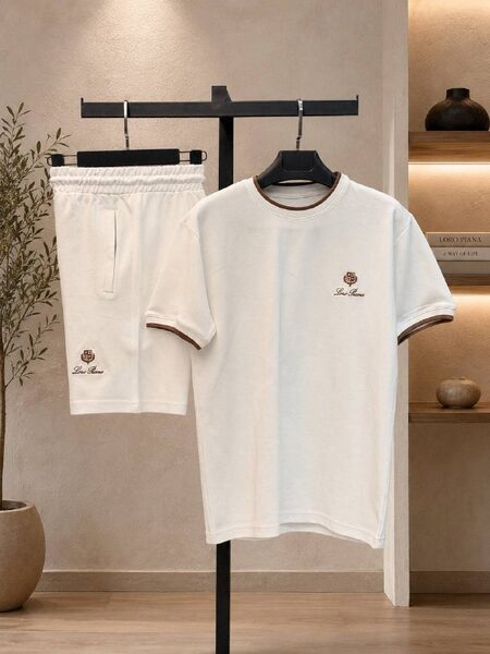 Apparel — TGqeEuDqY4Es view 5