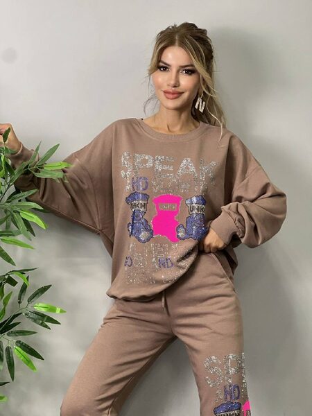 Apparel — TGqgpoPrP3ap