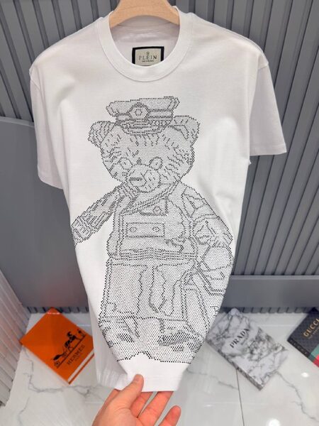 Apparel — TGqi_mNV47lU view 2