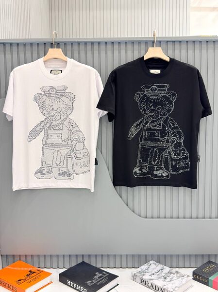 Apparel — TGqi_mNV47lU view 3
