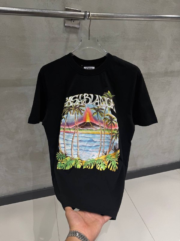 Apparel — TGqj7vsOeA9n view