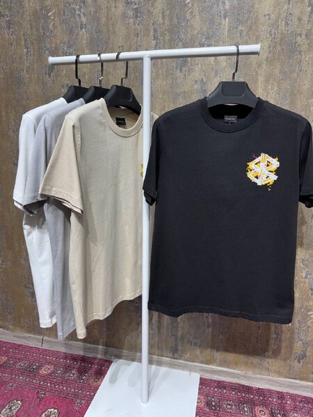 Apparel — TGqlRpnkkc_y