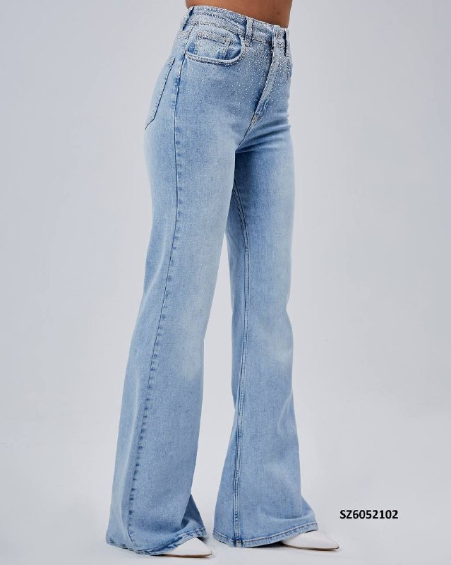 Apparel — TGqmYqeEEGD3 view