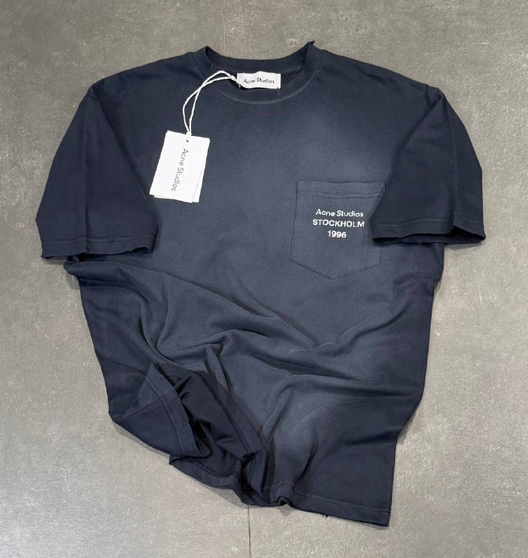 Apparel — TGqn1xTZKPoY