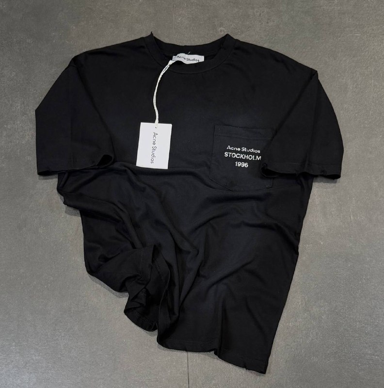 Apparel — TGqn1xTZKPoY view